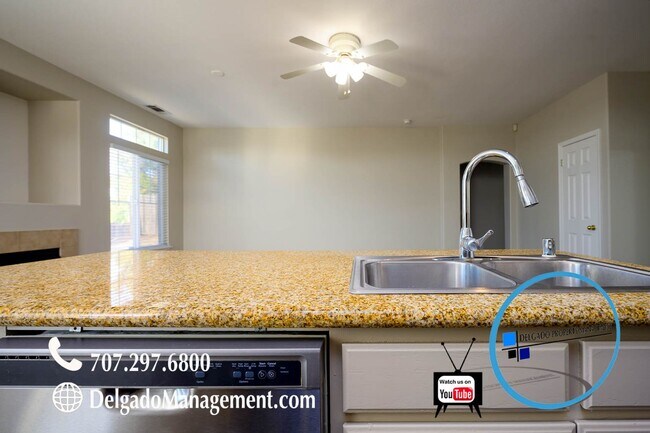 Building Photo - Gorgeous single level home located in the Northgate neighborhood of East Vallejo