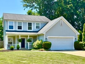 Building Photo - 23277 Sharon Dr