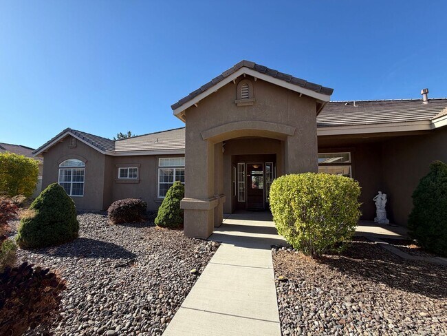 Building Photo - Spanish Springs 5bed/3ba Rental Available ...