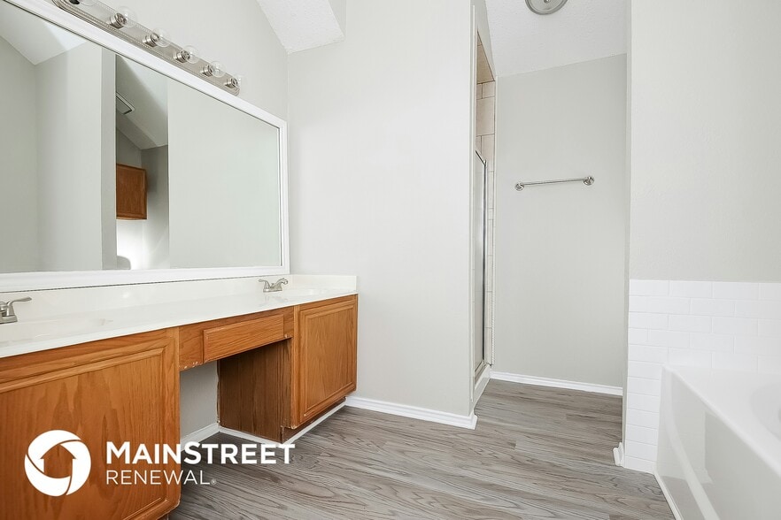 Building Photo - 2080 Palomino Trail