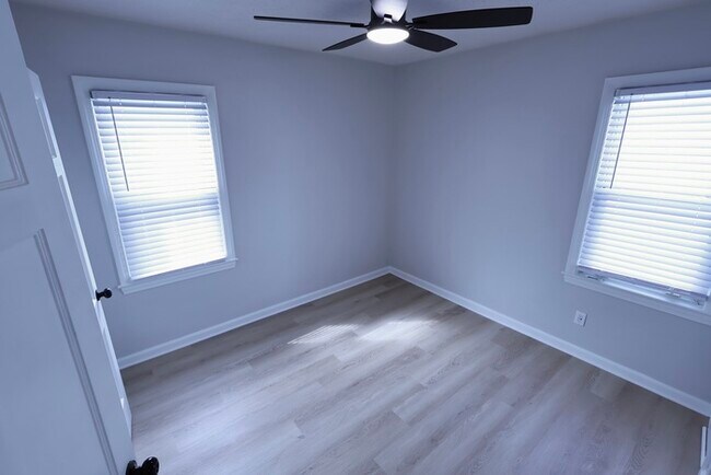 Building Photo - 787 Austin Ave