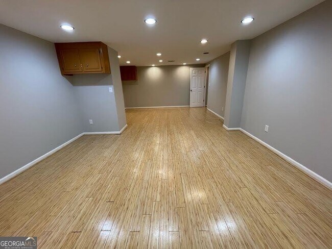 Building Photo - 6134 Millstone Run