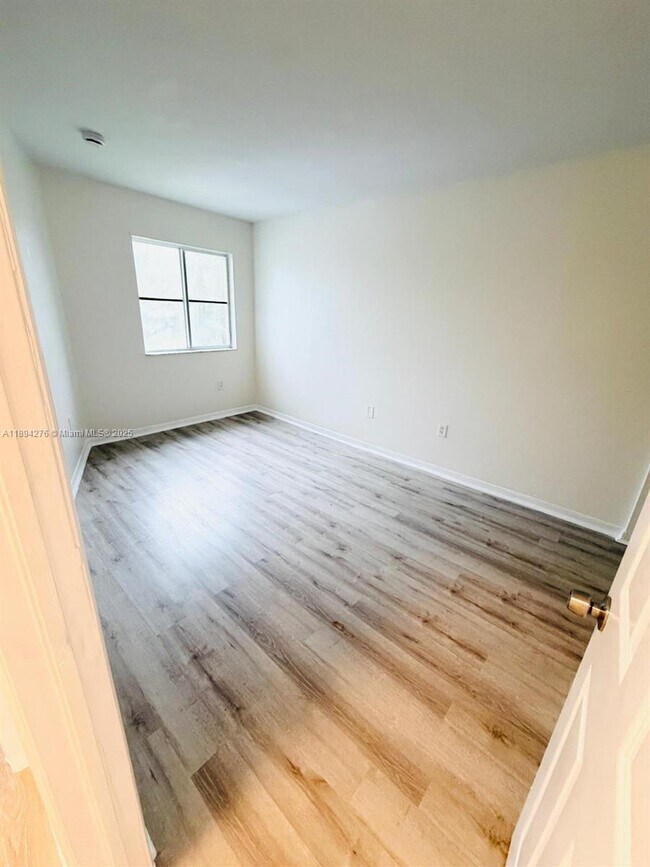 Building Photo - 26323 SW 135th Pl