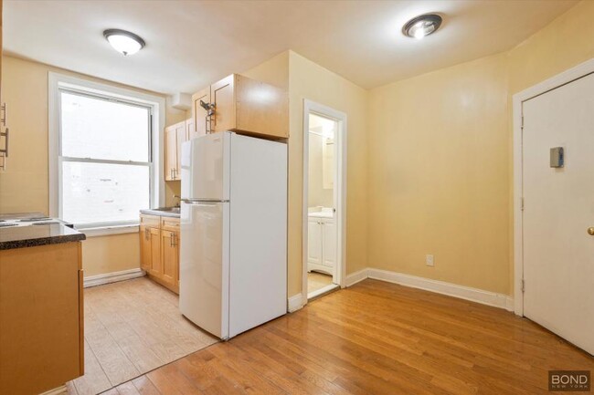 Building Photo - 1 bedroom in BROOKLYN NY 11212