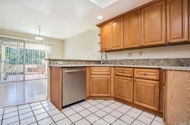 Building Photo - 341 Stanford Ct