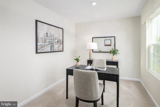 Building Photo - 6416 Draft Wy