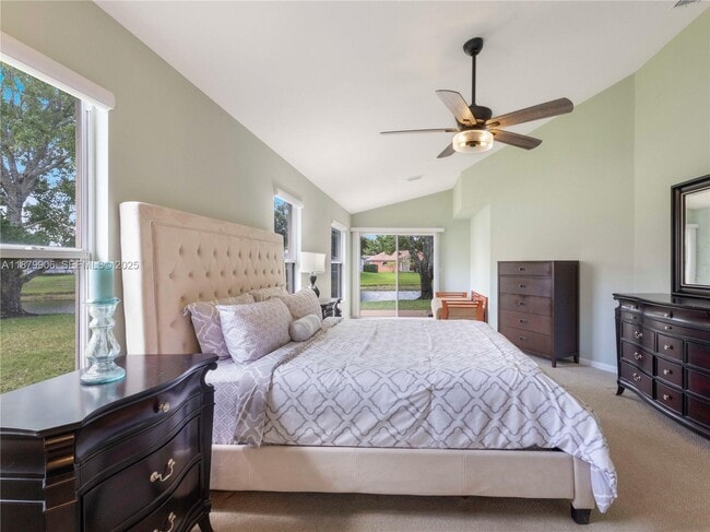 Building Photo - 2549 Egret Lake Dr