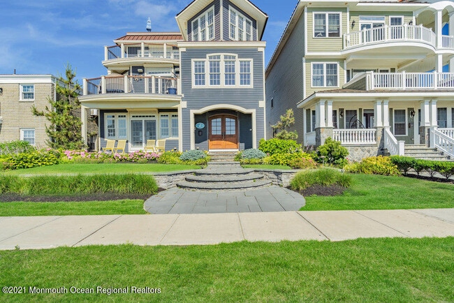 Building Photo - 1302 Ocean Ave N
