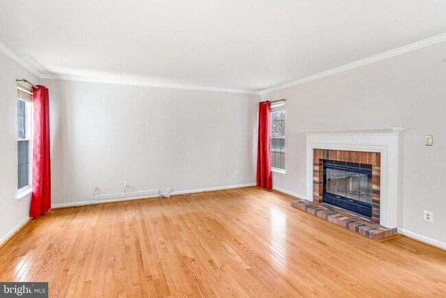 Building Photo - 15385 Bevanwood Dr