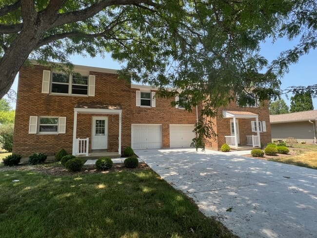 Primary Photo - 1631 Park Ave