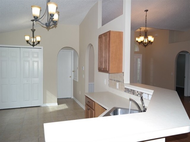 Building Photo - 312 Azores Pl