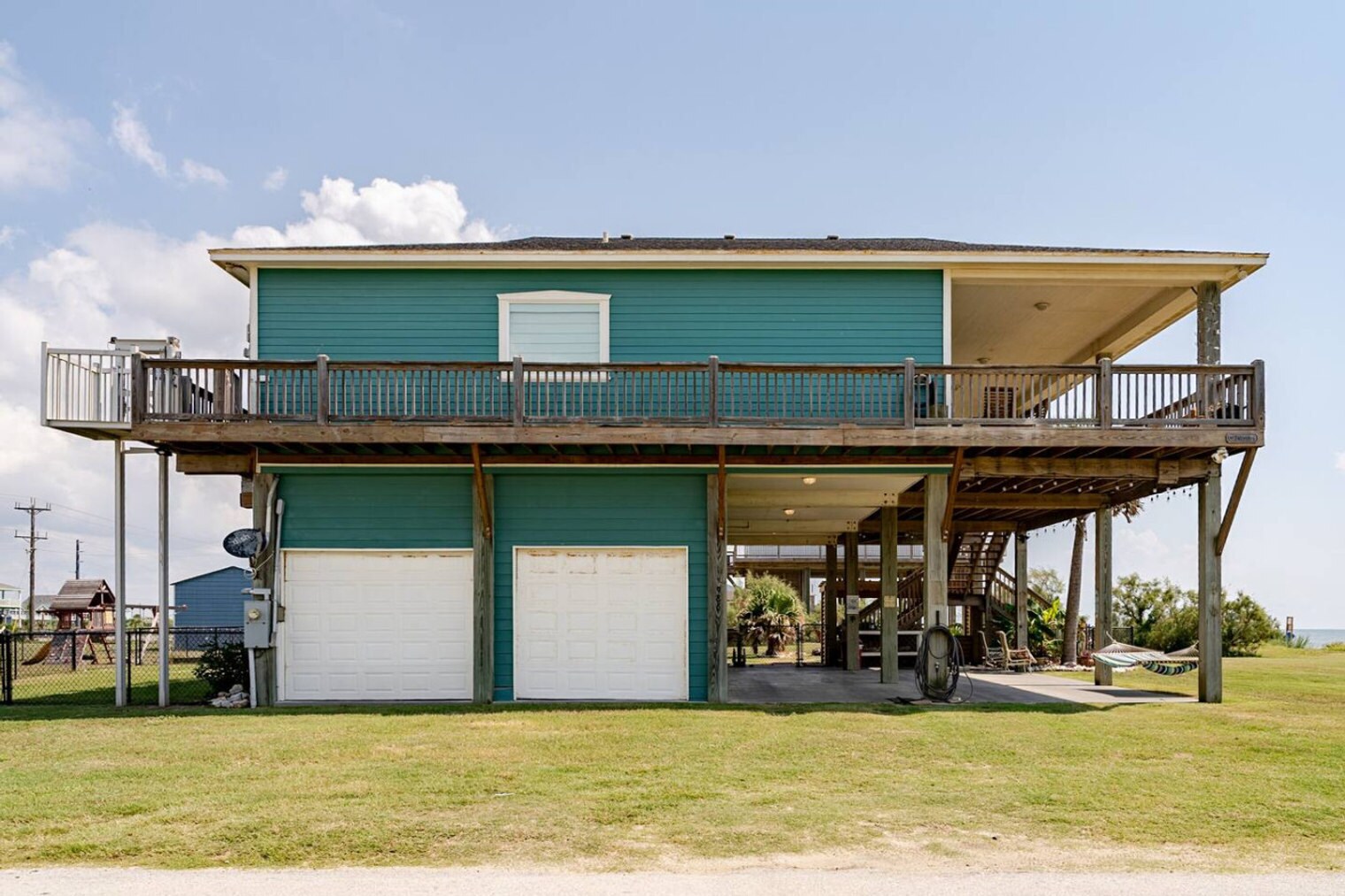 Building Photo - 986 Dolly St