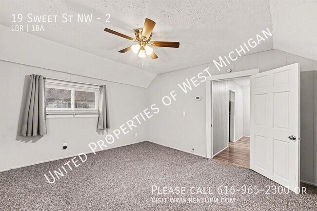 Building Photo - 19 Sweet St NW