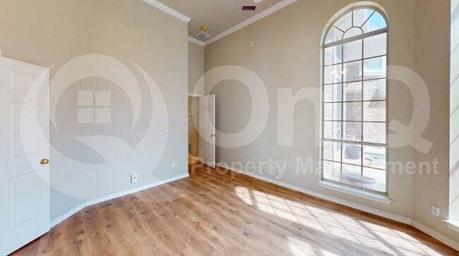 Building Photo - 3805 Stockport Dr