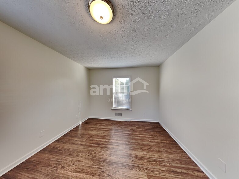 Building Photo - 2718 Ridgely Ct