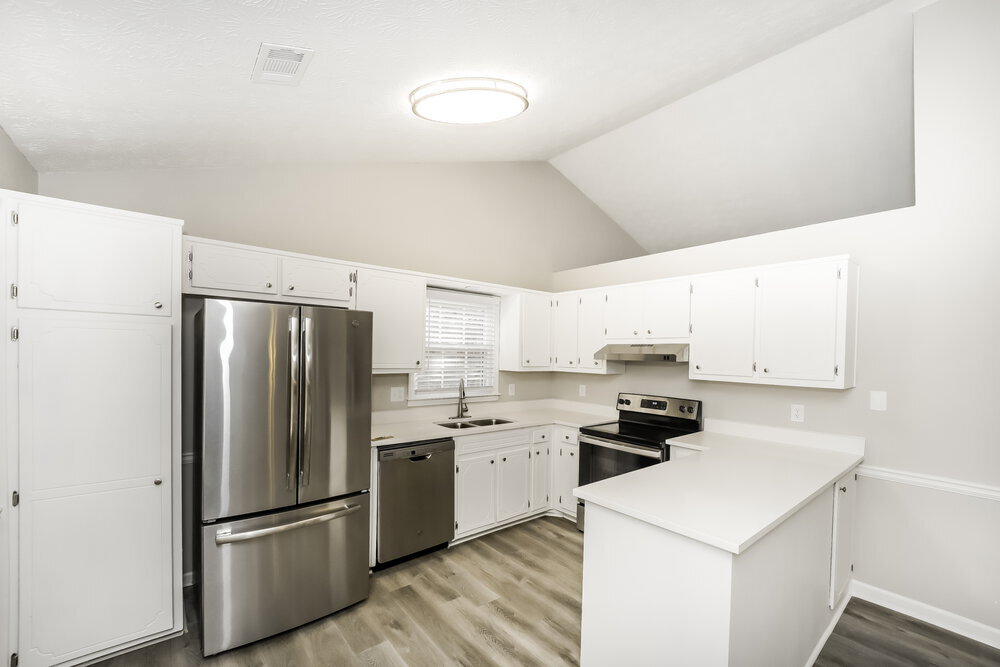 Building Photo - 2106 Winsburg Dr