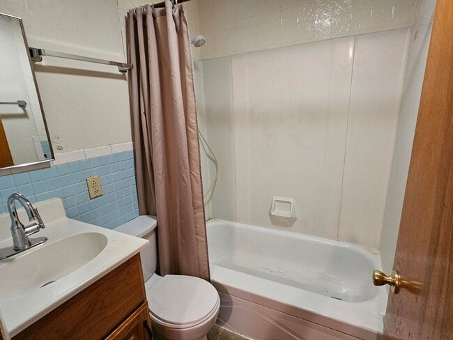 Building Photo - Single Family Home - 3BR-1BA - New Haven MO 63068