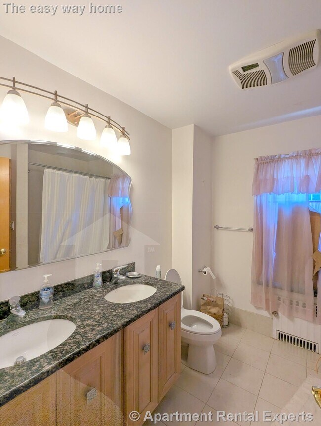 Building Photo - 71 Pennsylvania Ave