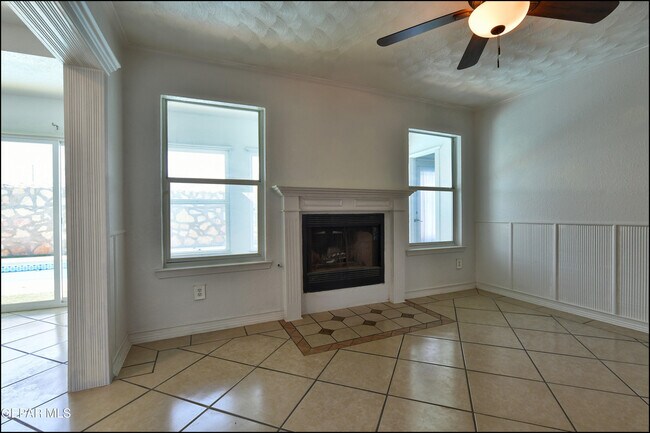 Building Photo - 1744 Gambel Quail Dr