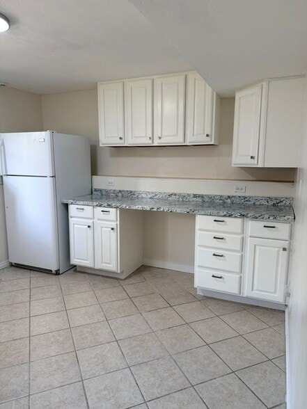 Building Photo - 3693 W Pensacola Cir