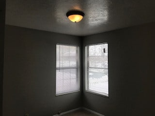 Building Photo - Great layton home close to HAFB