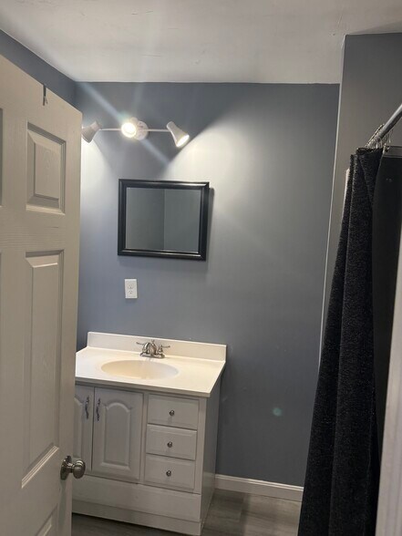 Building Photo - 1 Stevens Rd