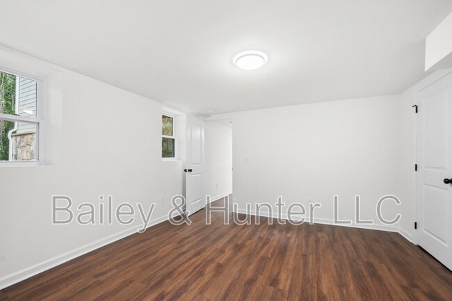 Building Photo - 1721 Hortense Pl NW