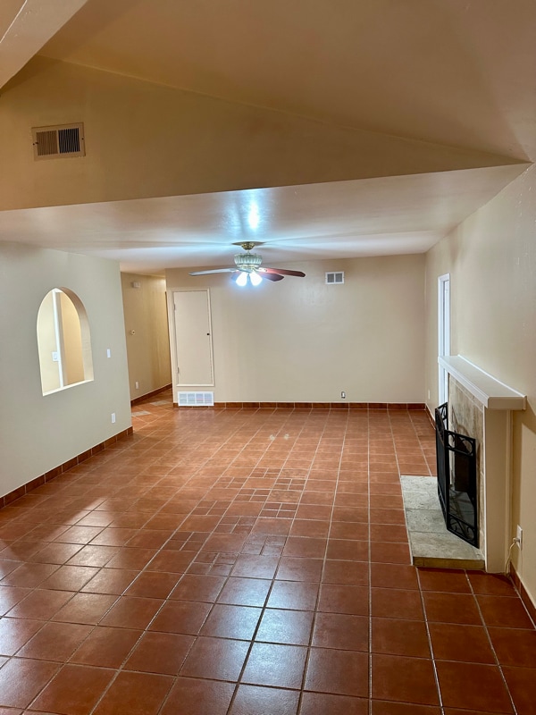 Building Photo - 381 E Emerson St