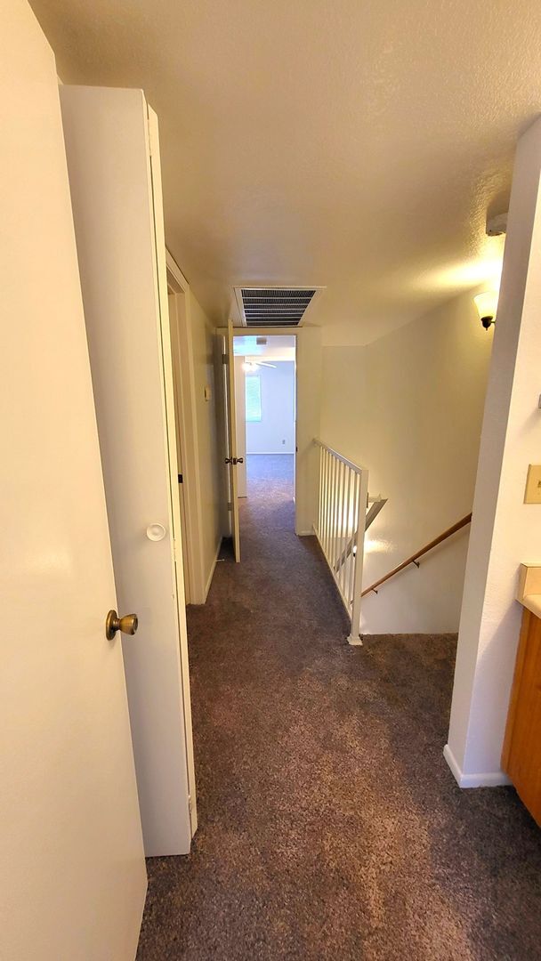 Building Photo - TEMPE TOWNHOME AVAILABLE IN GATED COMMUNIT...