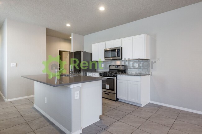 Building Photo - !!!SPECIAL LEASE OFFER - SIGN A LEASE BY 03/23/26 AND GET FIRST FULL MONTHS RENT FREE!!!