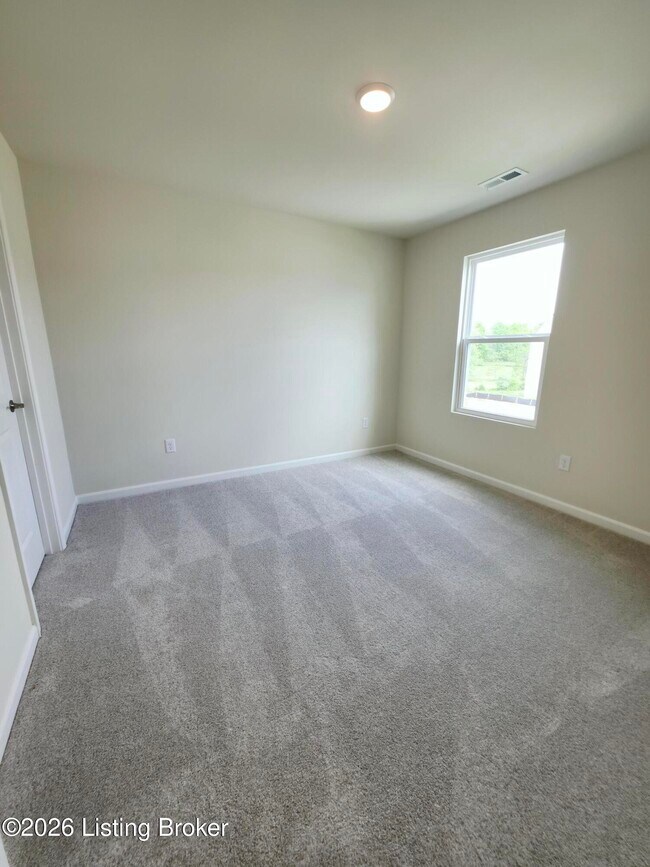 Building Photo - 8302 Fairmount Rd