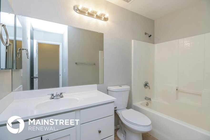 Building Photo - 6242 W Illini St