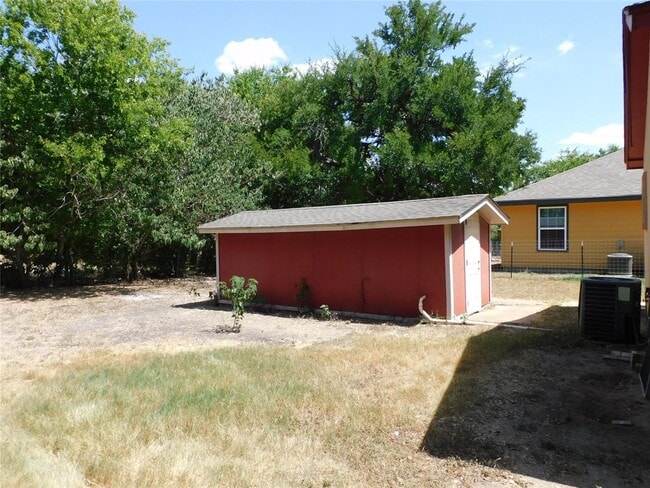Building Photo - 1320 Green St