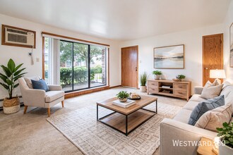 Building Photo - 1665 Harbor Ave