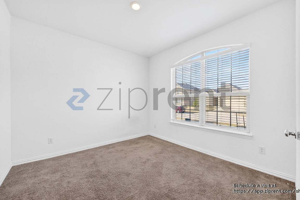 Building Photo - 3016 Riddler Wy