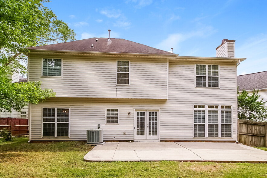 Building Photo - 8936 Coppermine Ln