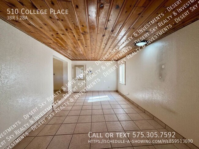Building Photo - 510 College Pl