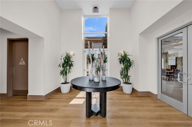 Building Photo - 5450 Strand