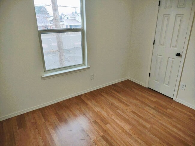 Building Photo - 9488 Landry McKee Ln