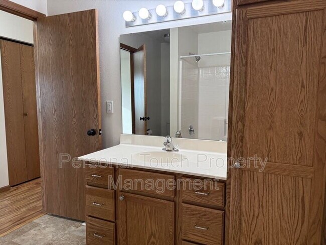 Building Photo - 2580 5th St W