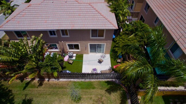 Building Photo - 3622 Asperwood Cir