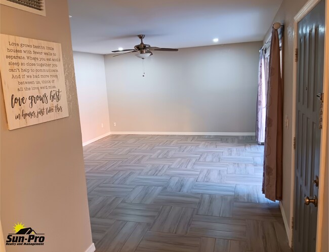 Building Photo - 139 Moonstone Ct