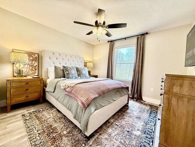 Building Photo - New Construction Home In West Chester, OH 5 BR