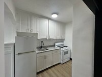 Building Photo - 1496 W 117th St