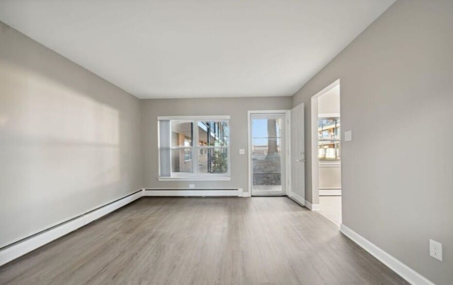 Building Photo - River Birch Village