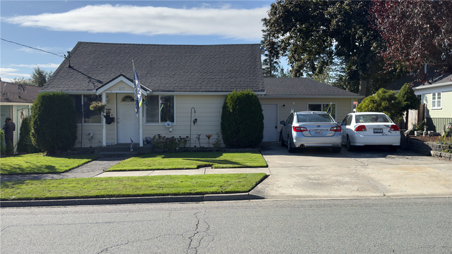 Building Photo - Studio Plus in Mount Vernon!!!