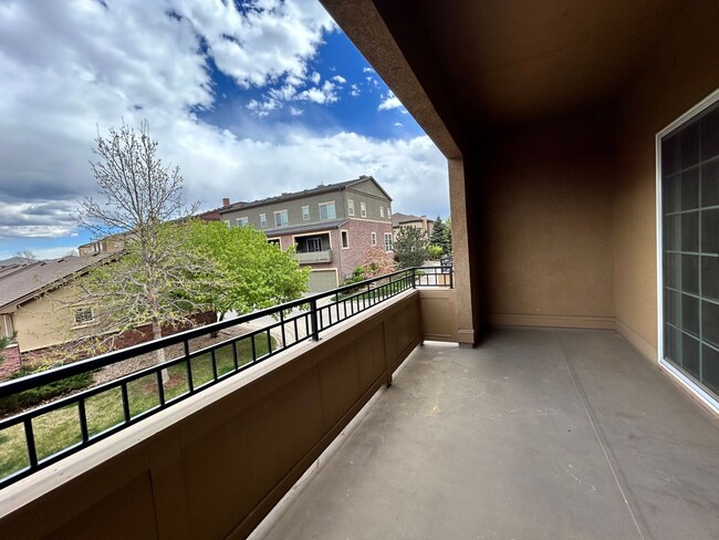 Building Photo - Well Maintained Townhouse in Highlands Ranch