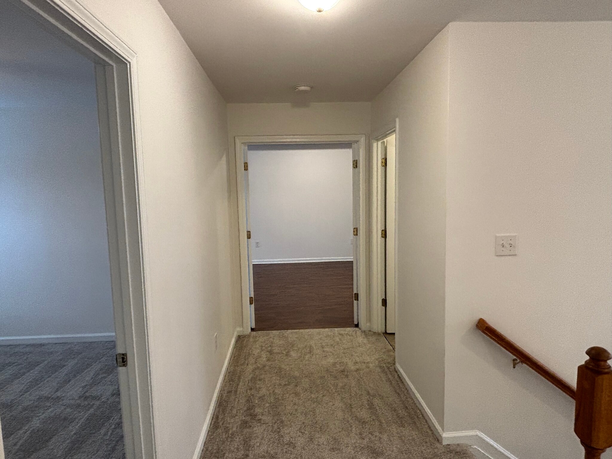 Building Photo - 27 Farm Brook Way