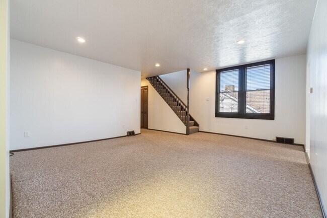 Building Photo - 4312 Lydia St