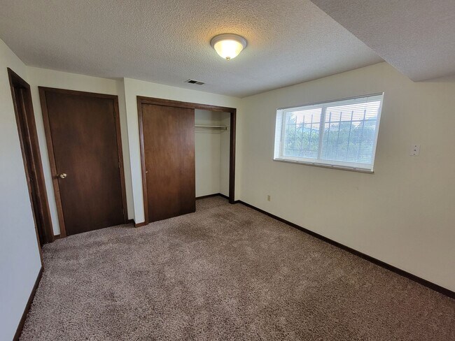 Building Photo - 2908-2910 14th Avenue Court